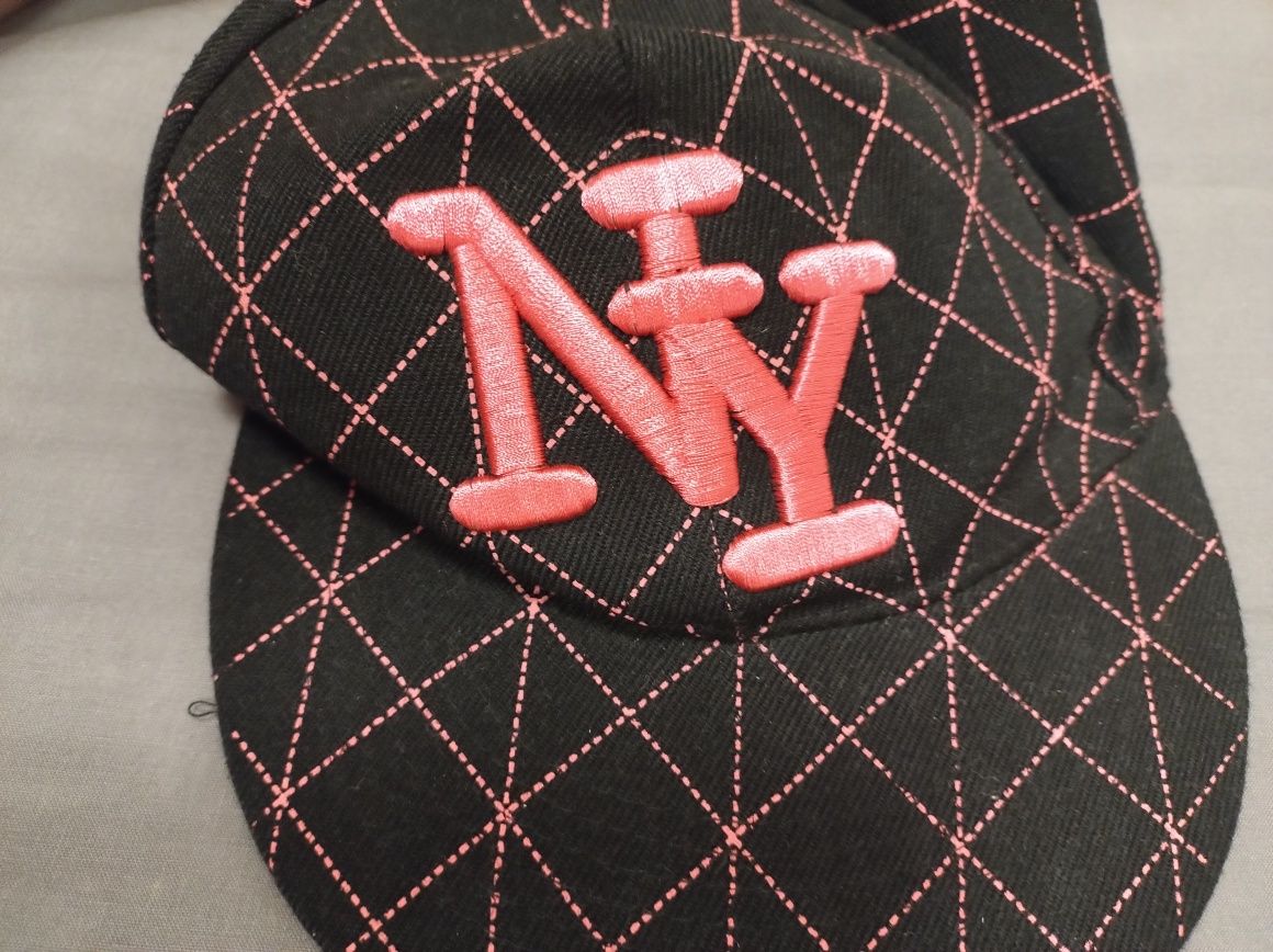 Czapka z daszkiem ny fullcap na lato wiosnę różowy czarny skate