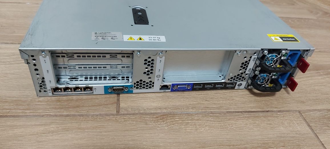 Сервер HP ProLiant DL380p Gen8