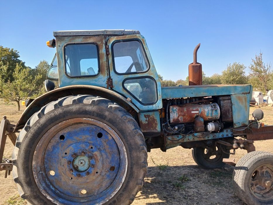 Продам трактор  Т40