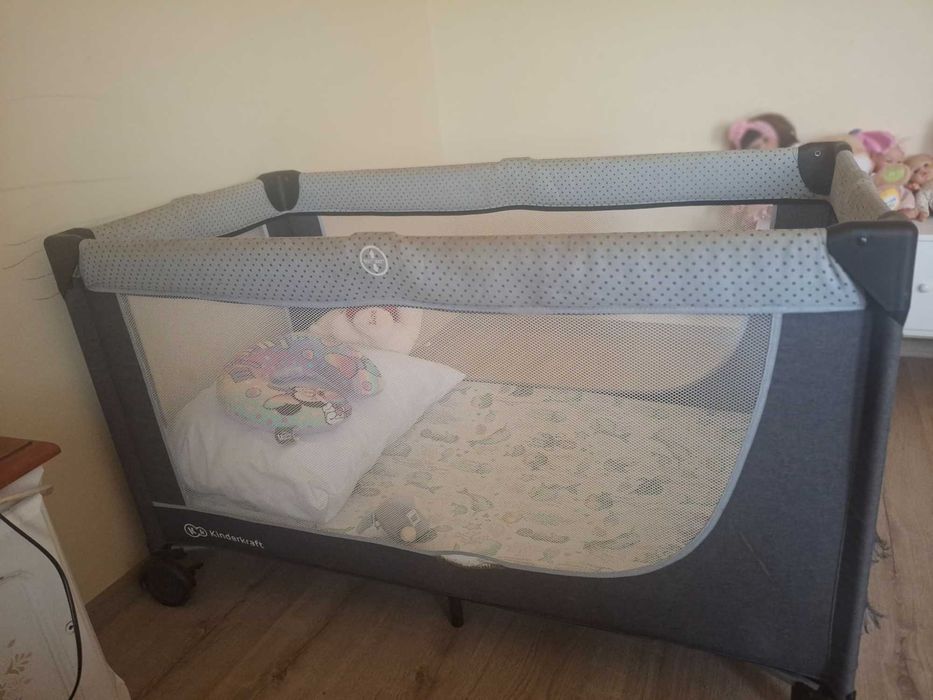 Łóżeczko turystyczne