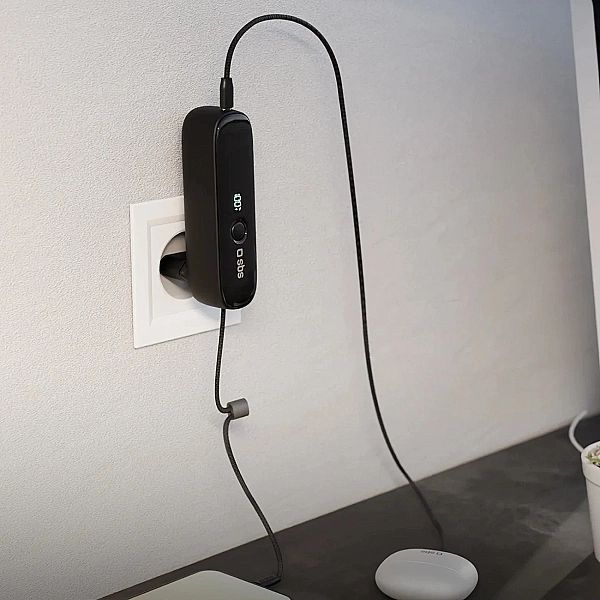 Powerbank SBS Hybrid PD 20W 5000mAh z wbudowanym kablem i składaną wty