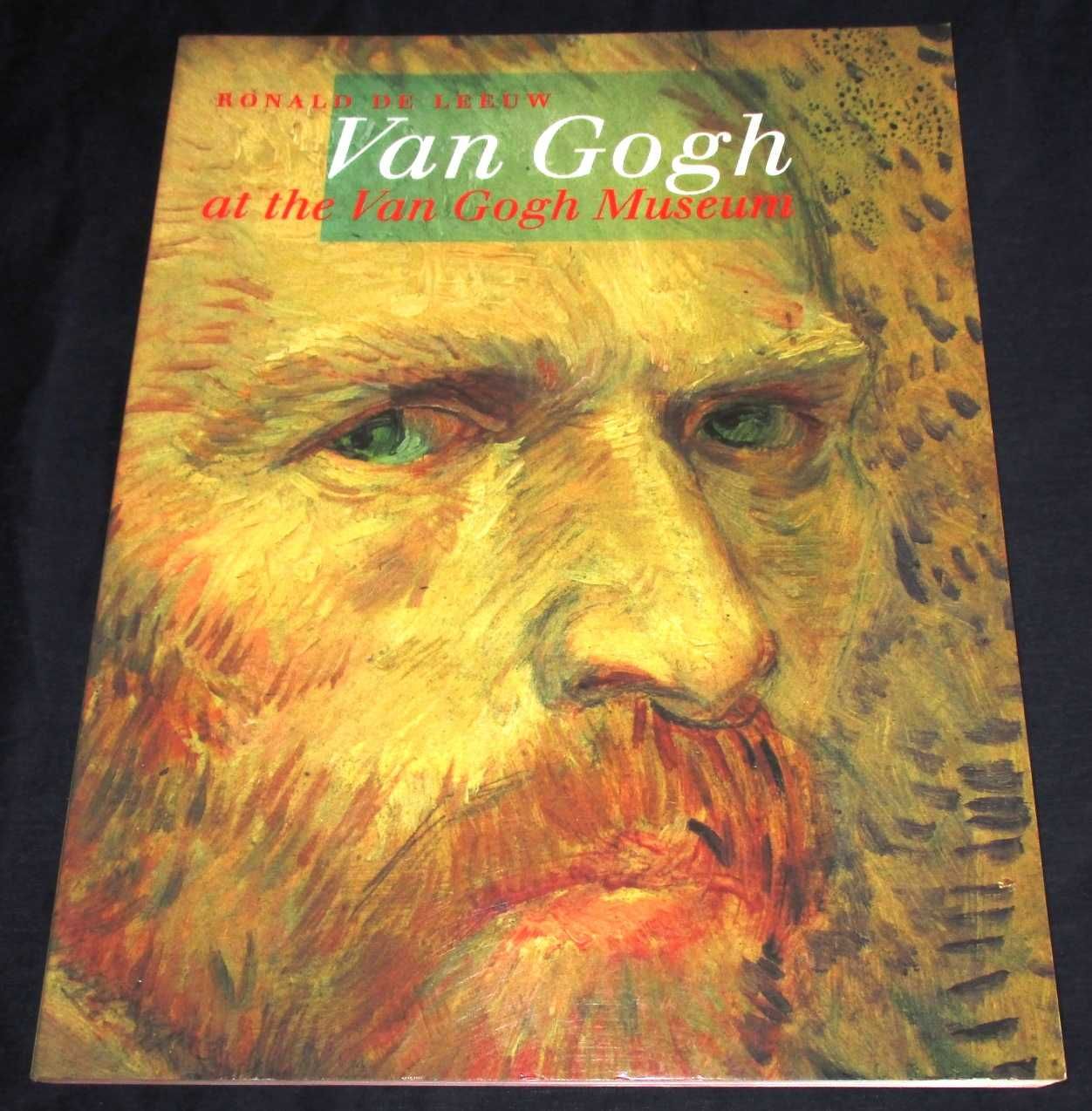 Livro Van Gogh At the Van Gogh Museum Ronald de Leeuw