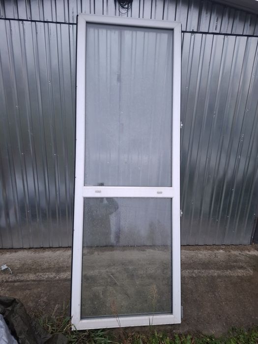Drzwi balkonowe 240x90 lewe