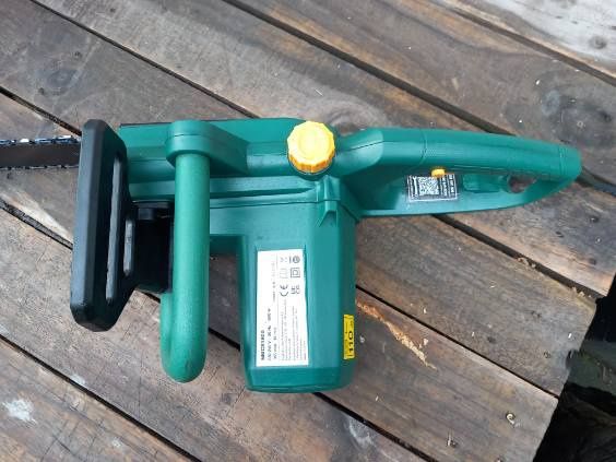 Piła elektryczna 1800 W 35 cm