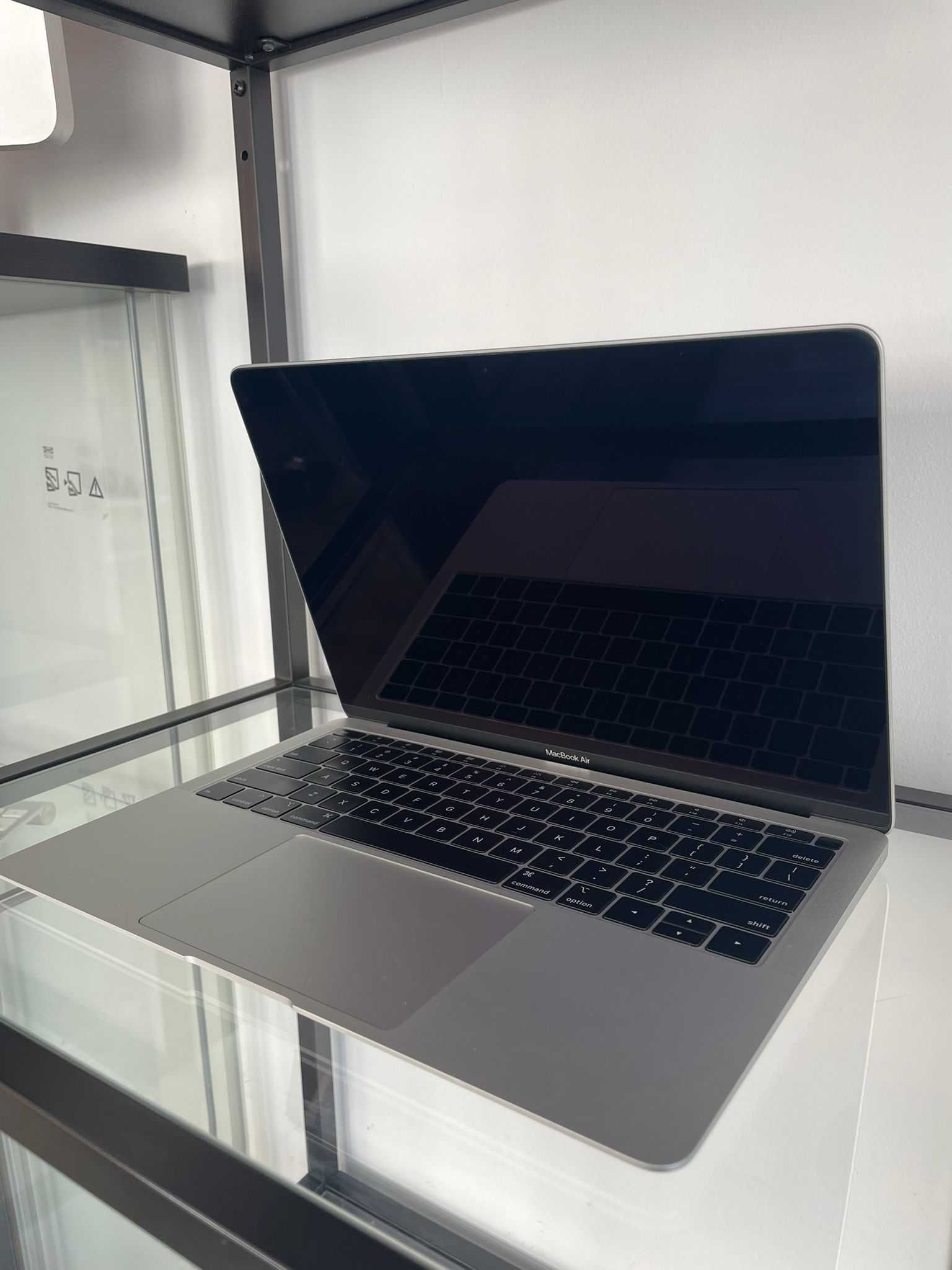 Macbook Air / 8GB RAM / Intel I5 / 2019 / LOJA FISÍCA