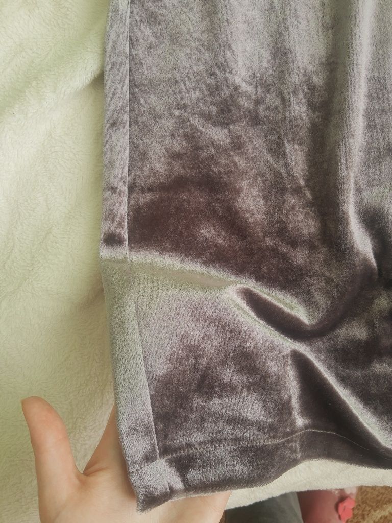 Сукня Zara Trufuluk велюрова