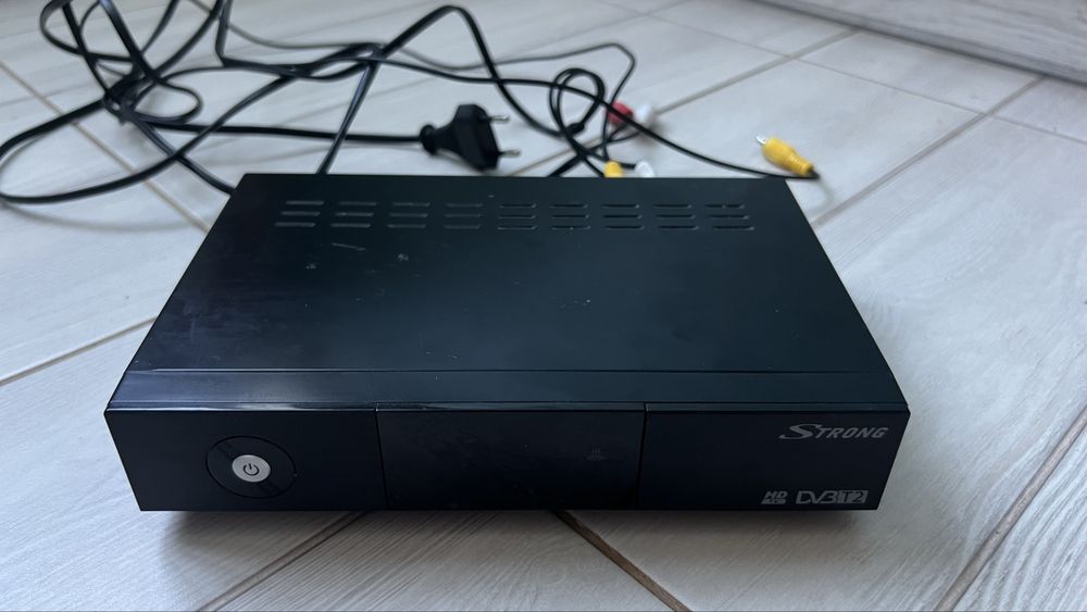 Роутер Strong DV3 T2 HD TV