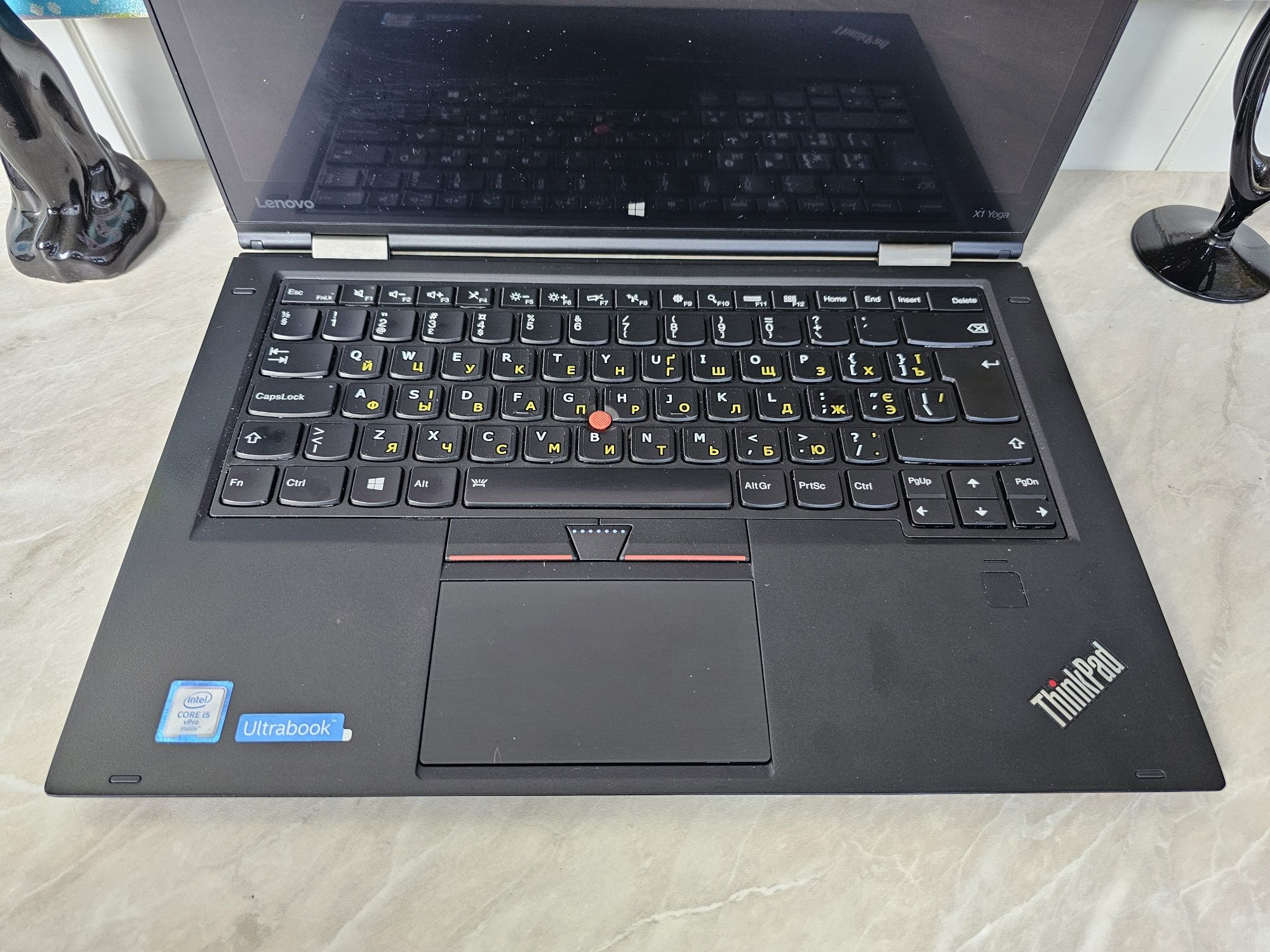 Сенсорний ноутбук-трансформер Lenovo x1 Yoga