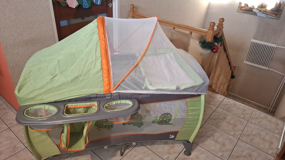 Łóżeczko turystyczne