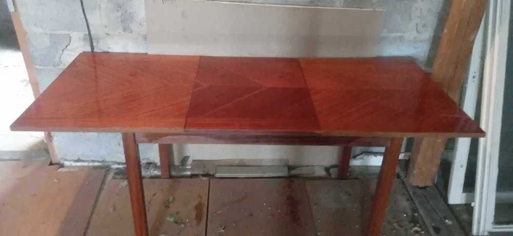 Stół KFM 150x75x70 wysoki połysk , zadbany , stabilny , rozkładany