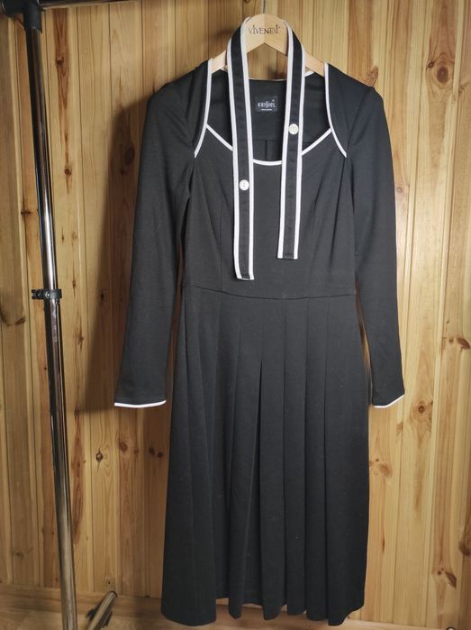 Плаття чорне Krisstel 40