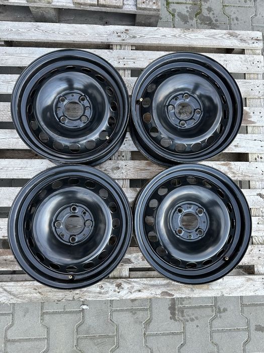 5,5j x 14” 4x98 et35 Fiat 500 felgi stalowe komplet