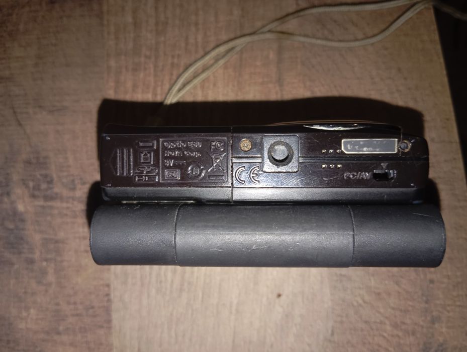 Продам майже працюючій фотоапарат