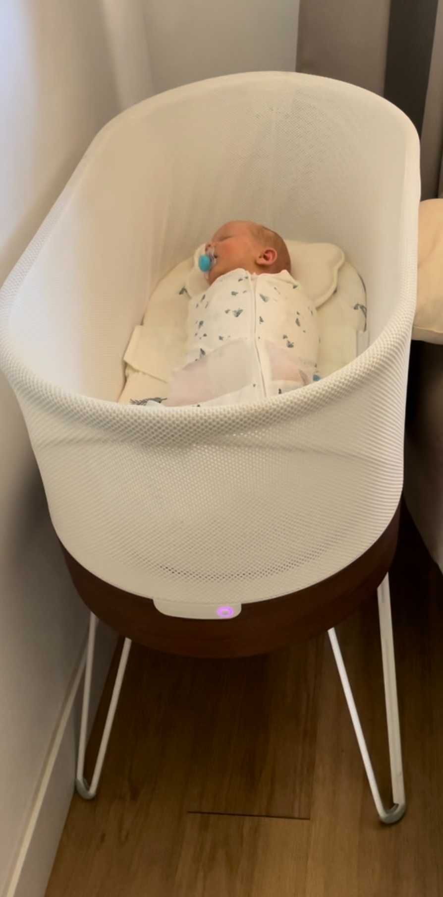 SNOO Smart Sleeper Bassinet