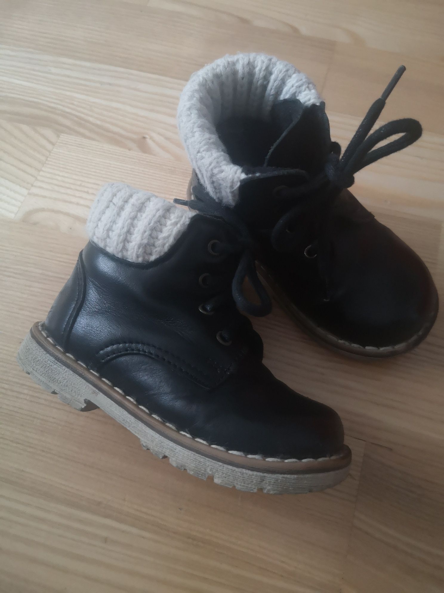 Buty Emel rozmiar 22