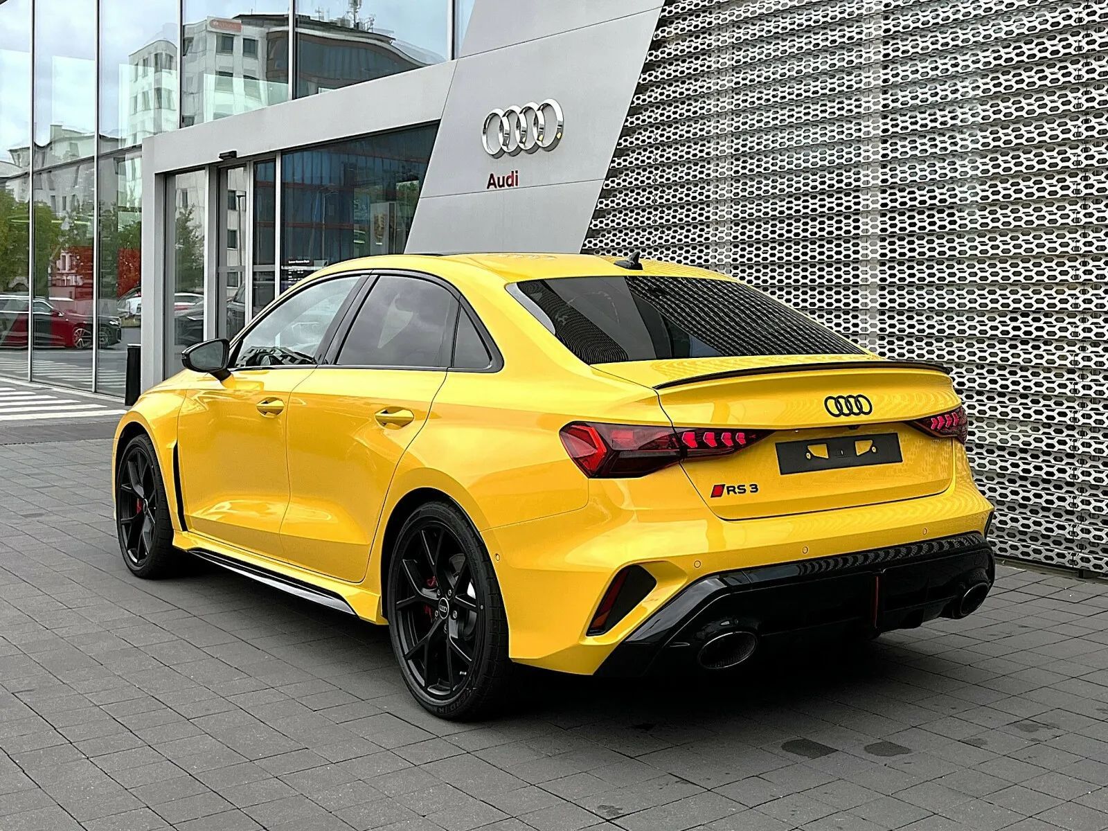 Audi RS3 Limousine 2025!!Panorama!Kubełki !Adaptacyjne zaw! Jedyna w PL ! Audi exclusive