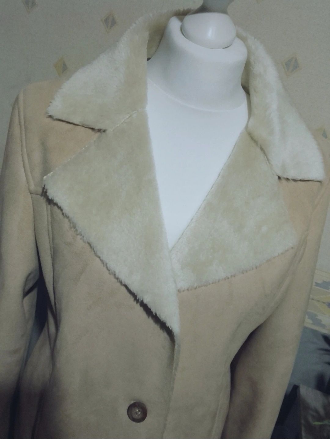 Płaszczyk kurtka kożuszek futerko L- Platinum