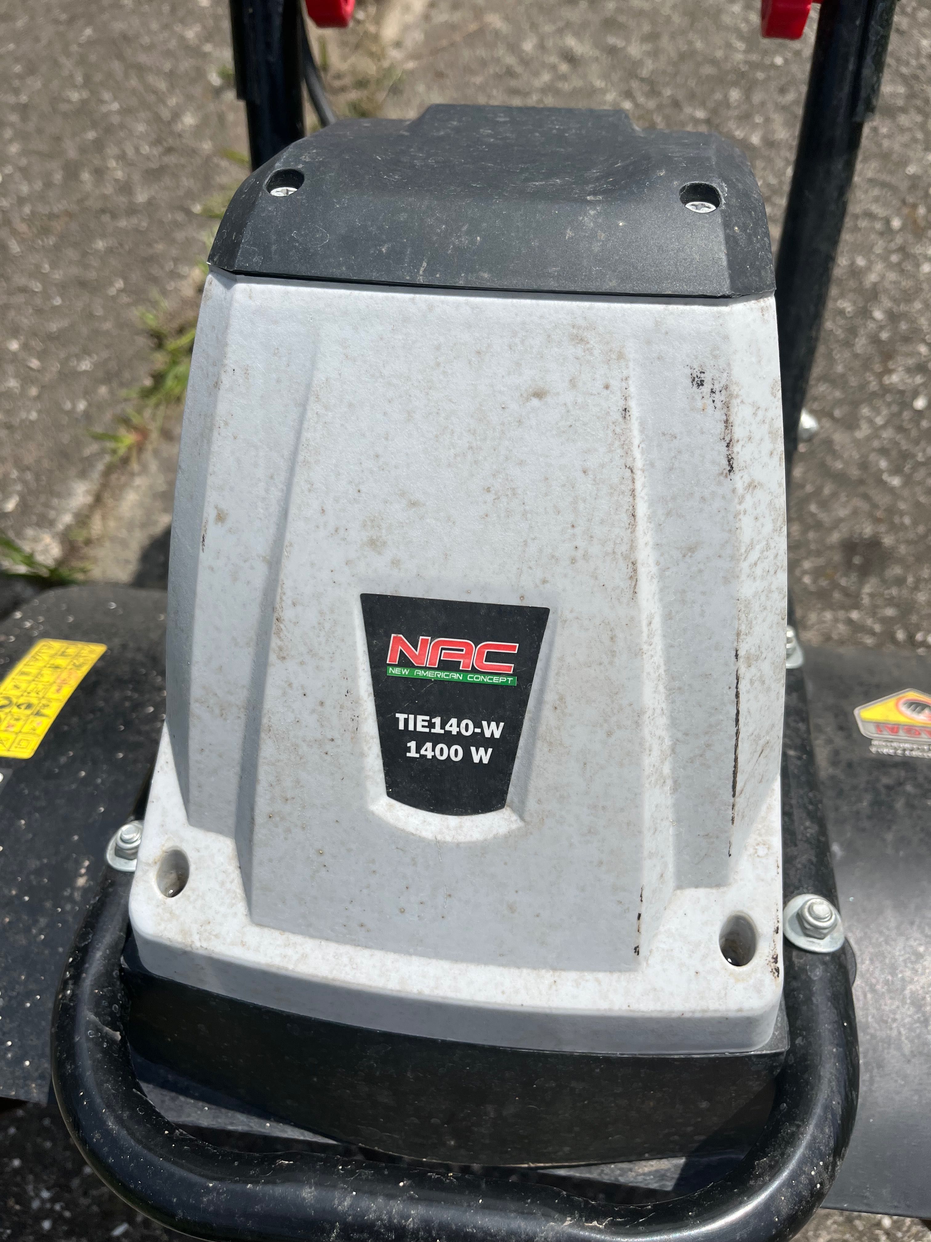 Glebogryzarka NAC tie140-w