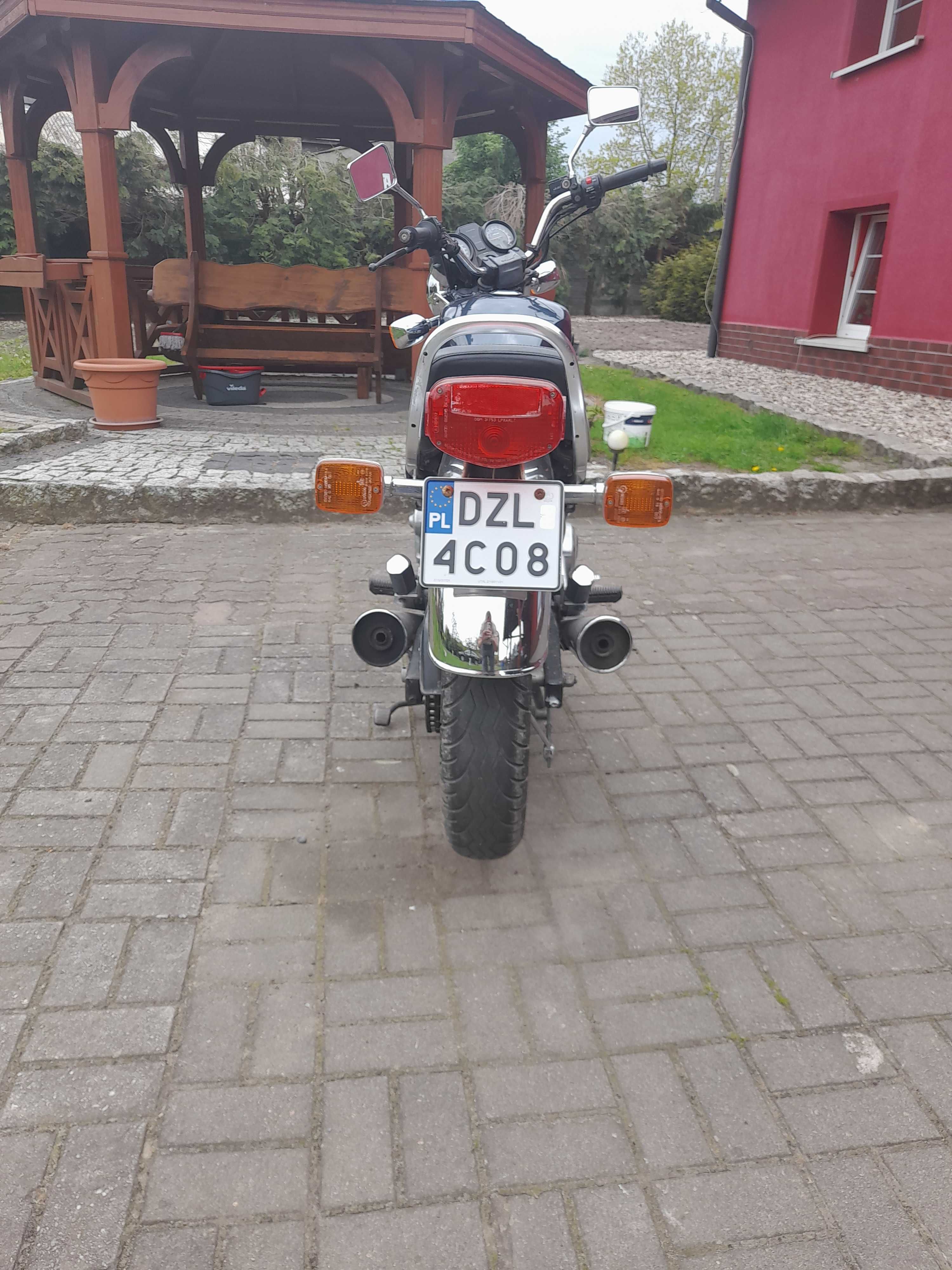 Motocykl Suzuki GR650