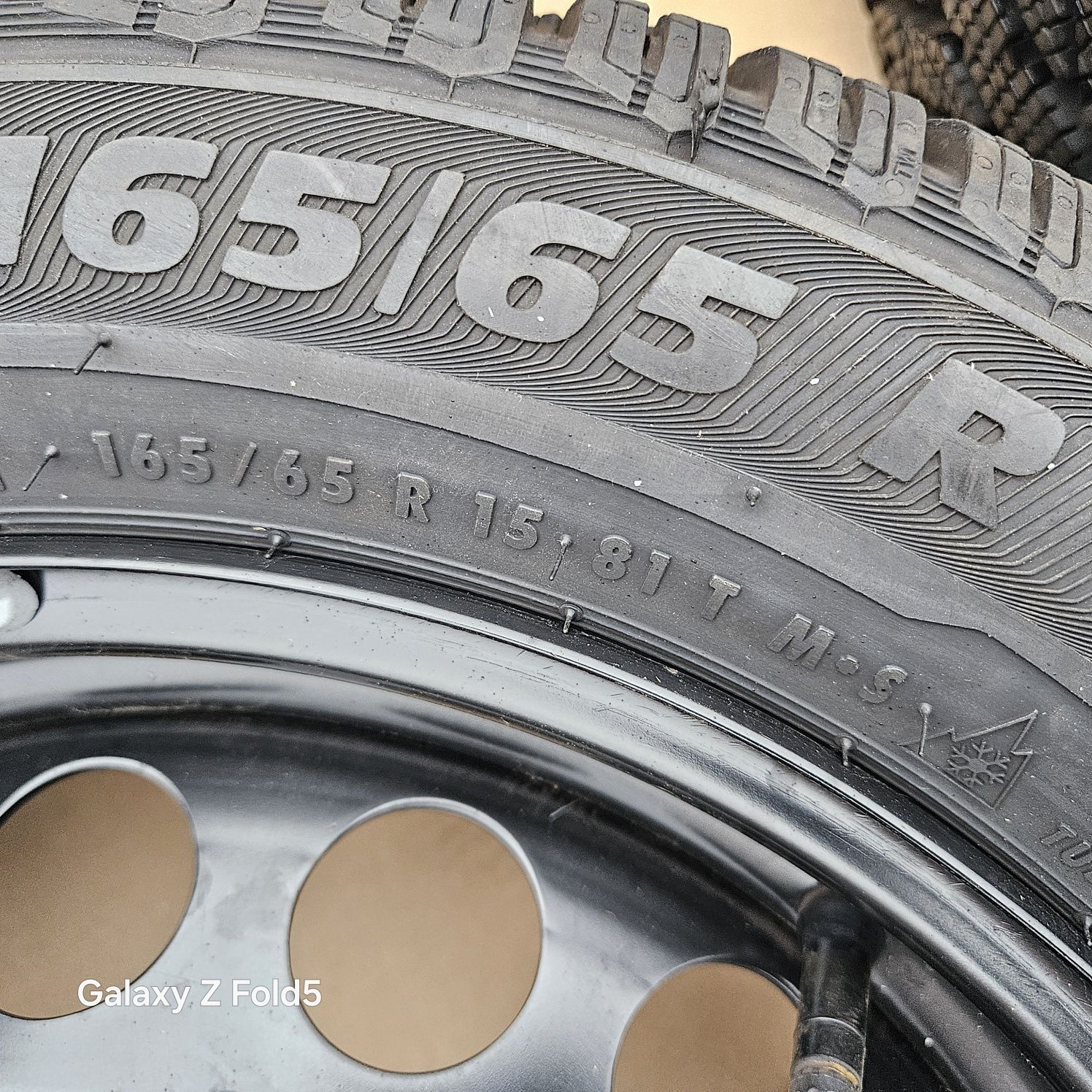 Nowe koła zimowe 165/65/15 185/60/15 Renault Twingo 4x100 ET36/38 TPMS