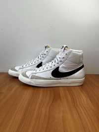 Кроссовки Nike blazer mid 77 vintage размер 39 оригинал кеды кожаные