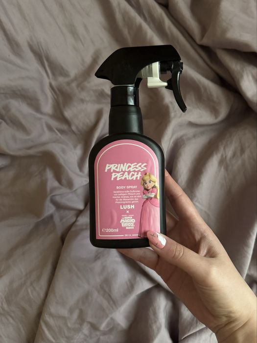 Спрей Lush “Princess Peach”