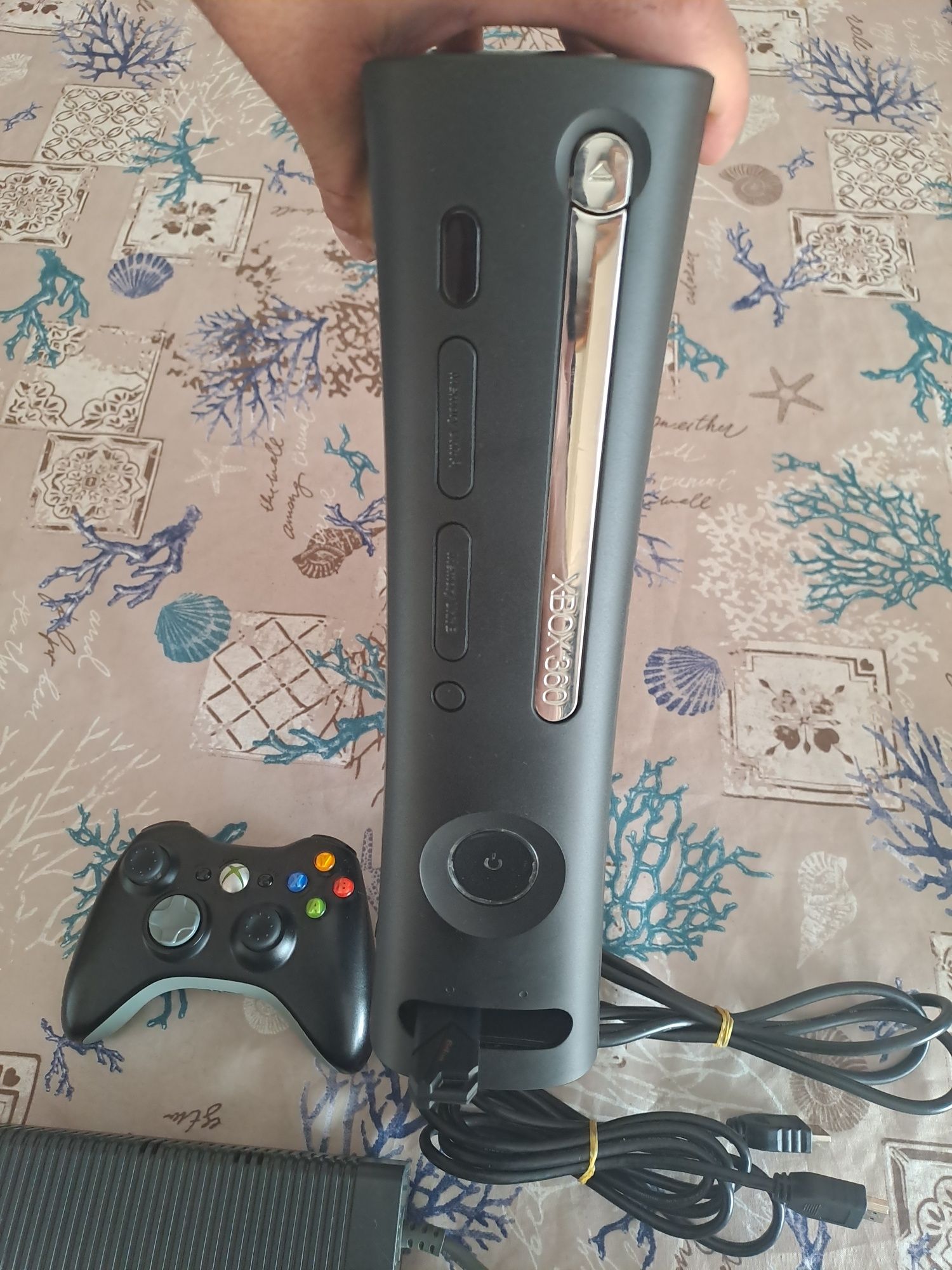 Xbox 360 elite 120GB desbloqueado