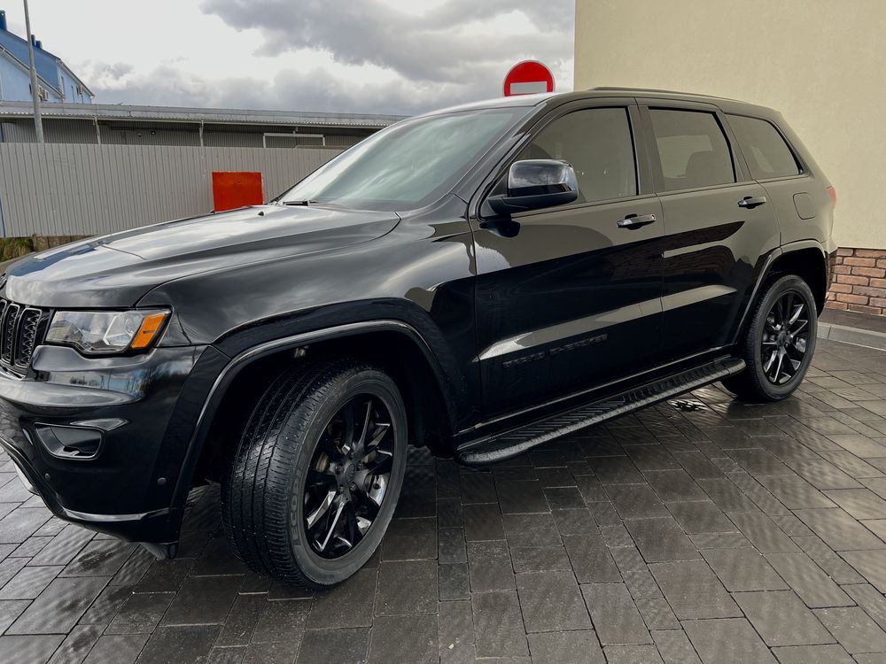 Jeep Grand Cherokee BLACK EDITION