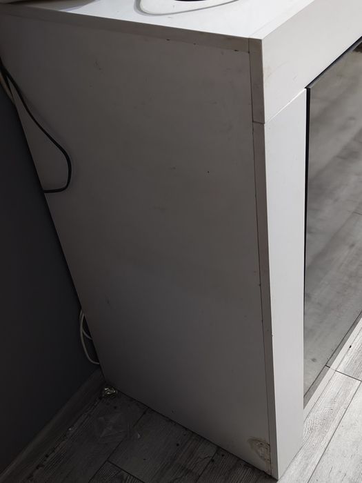 Komoda 140 cm – biała z czarnymi frontami  – Wrocław Sołtysowice