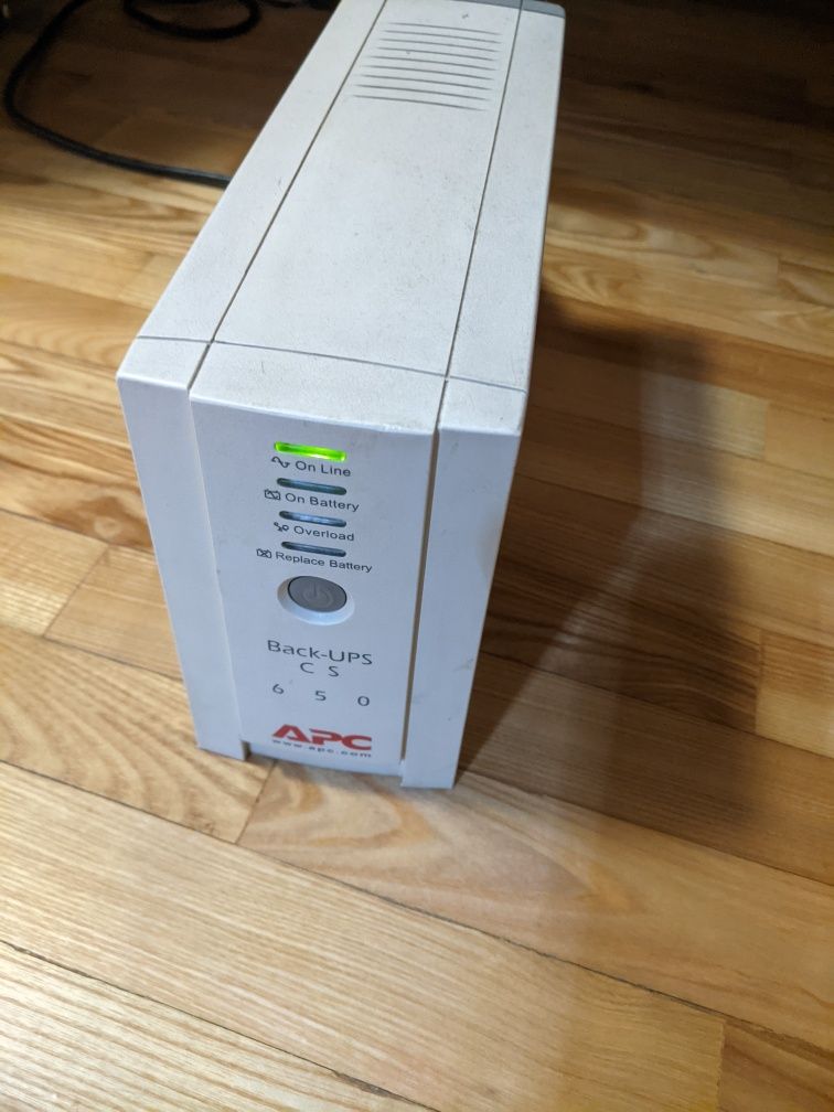 УПС APC Backup CS 650