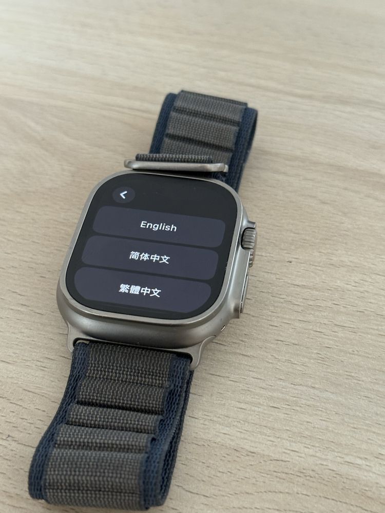 Apple Watch Ultra 49 mm w wersji GPS+LTE
