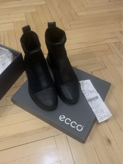 Взуття ecco нове!