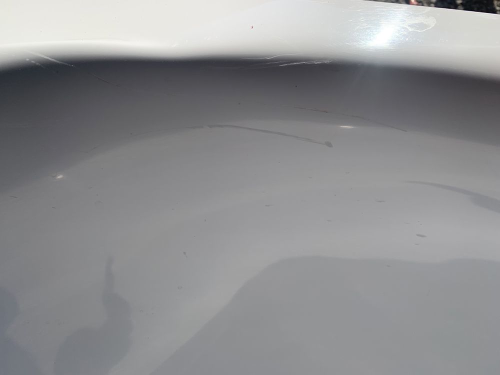 Akrylowa narożna wanna kąpielowa 1400x900 używana