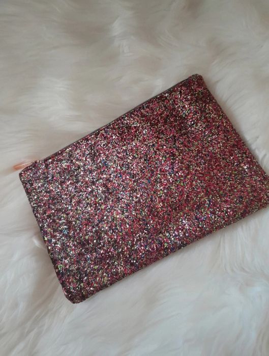 Torebka różowa mieniącą się