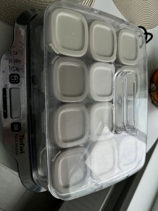 Йогуртниця TEFAL YG6528 на 12 стаканчиків