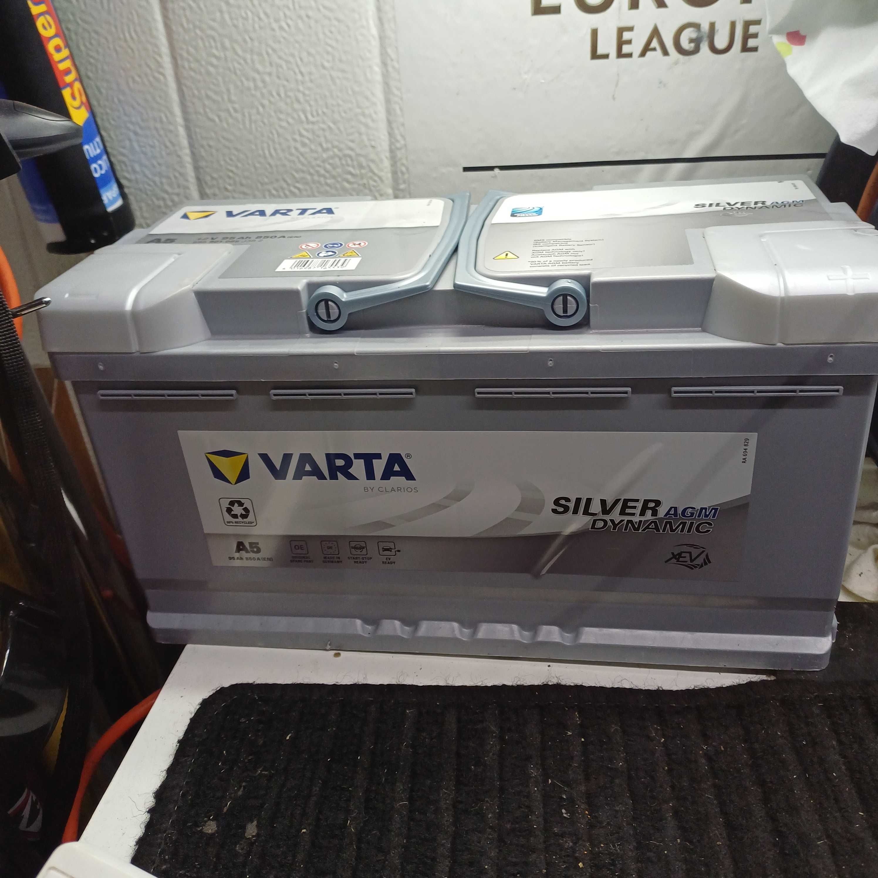 bateria VARTA nova 12v 95ah