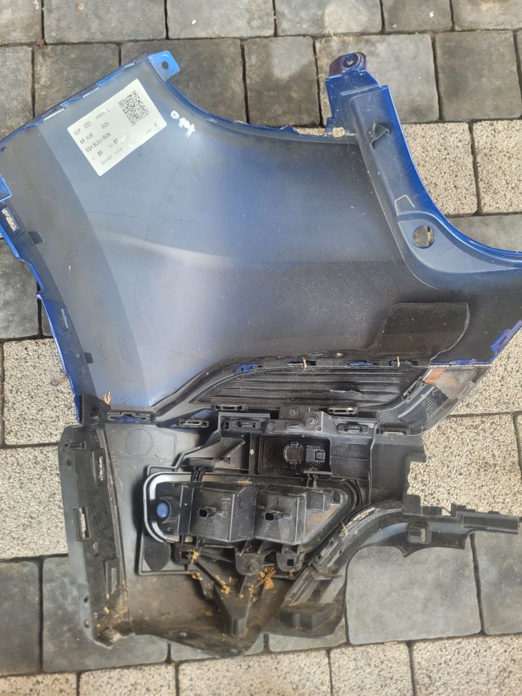 Narożnik zderzaka prawy tył Renault Captur II