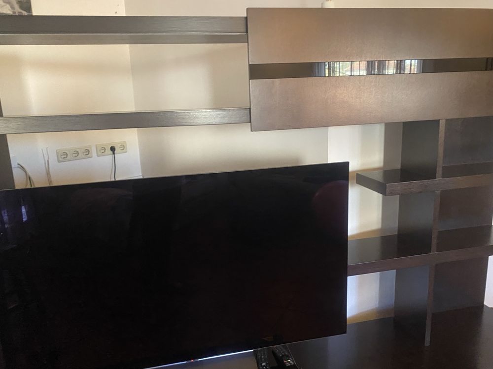 Movel de sala,com apoio para Tv