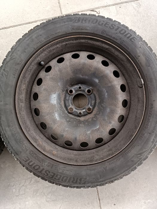 Komplet kół zimowych R16