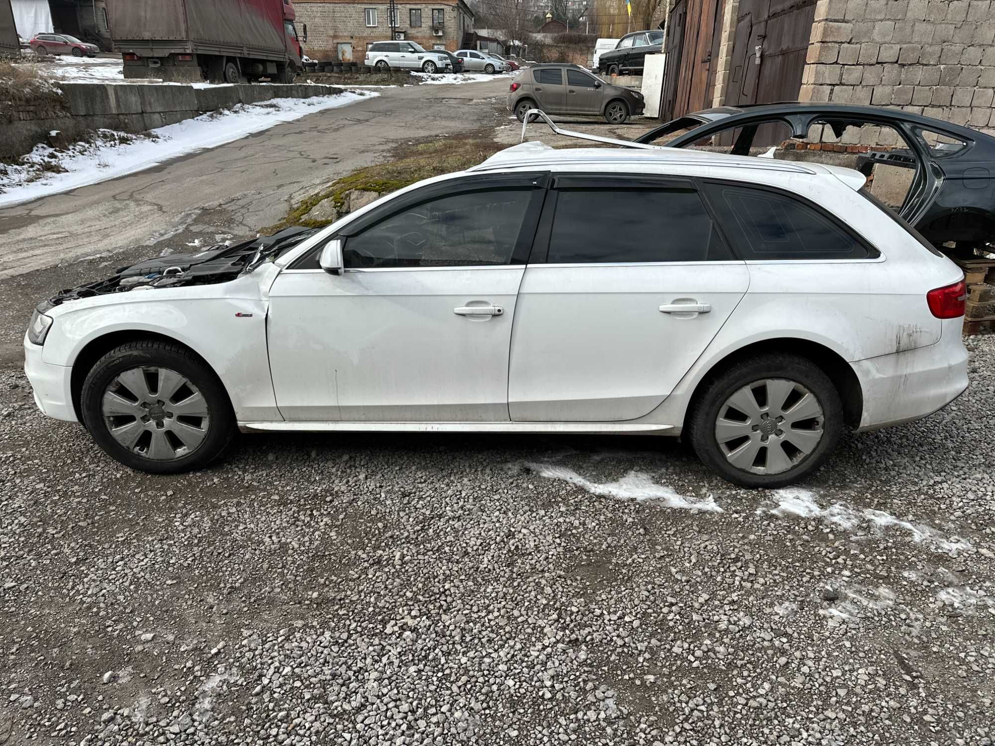 Рейлинг продольный левый на крышу хром Audi A4 Avant B8 Ауди А4