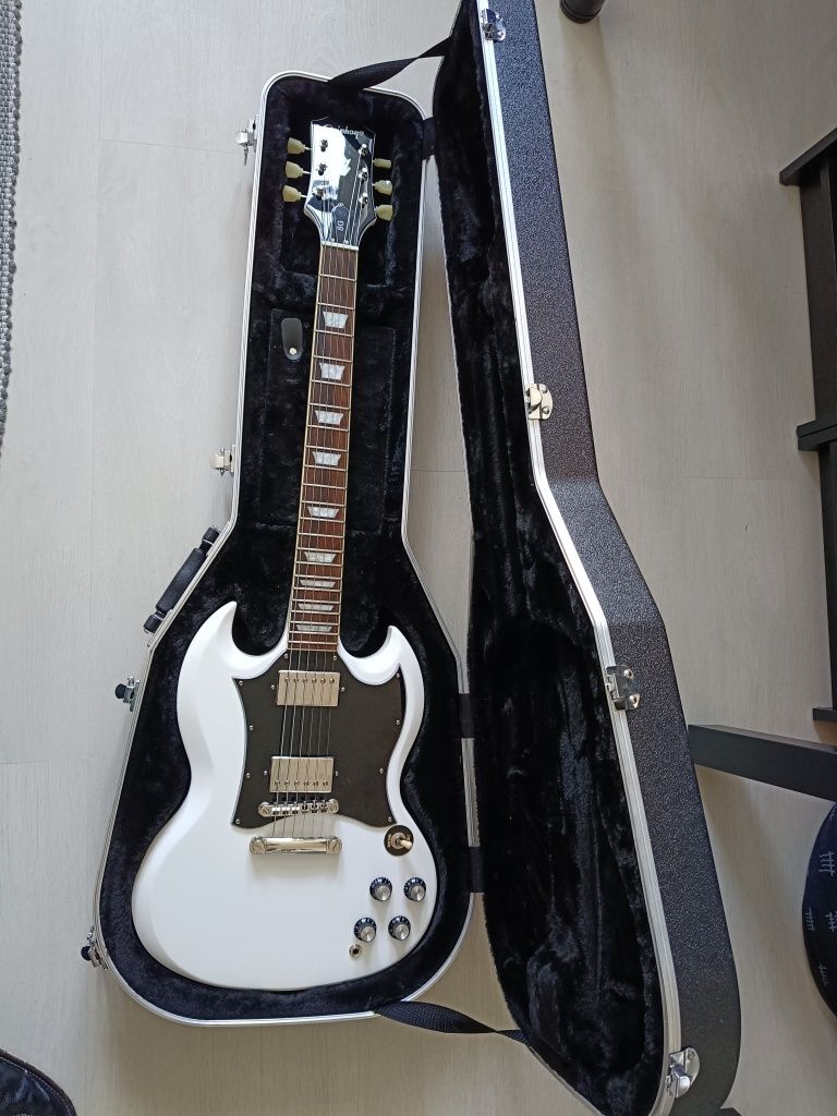 Epiphone SG Standard AW plus Case