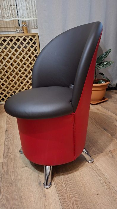 Pufy z oparciem/fotele z miejscem do przechowywania - 2 sztuki