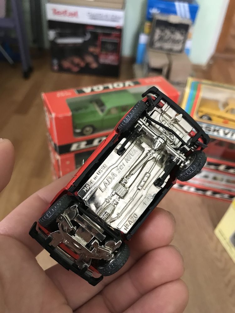 Модель Нива в масштабе 1:43 СССР