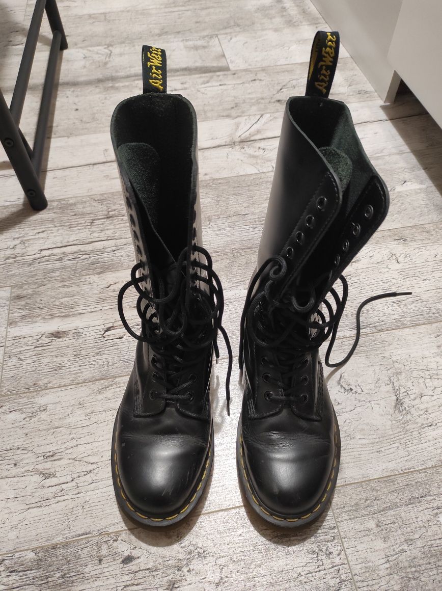Dr. Martens  wysokie
