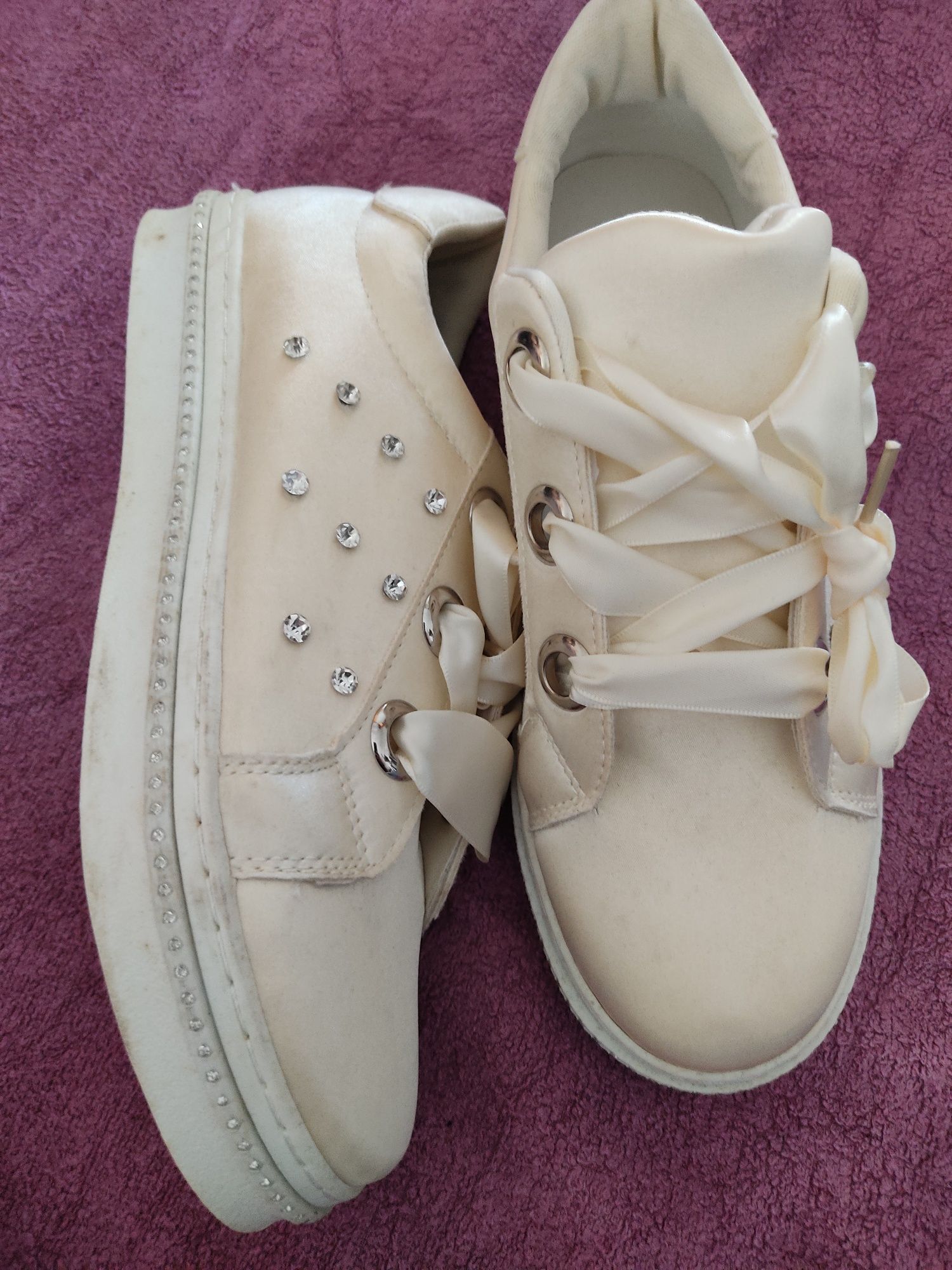 Sapatilhas creme