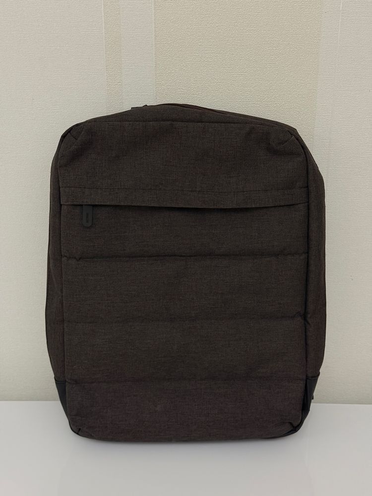 Сумка-рюкзак для ноутбука вертикальна Acme 16M38BR Peak 15.6'' Grey