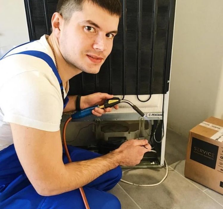 Ремонт Пральних Машин та Холодильників