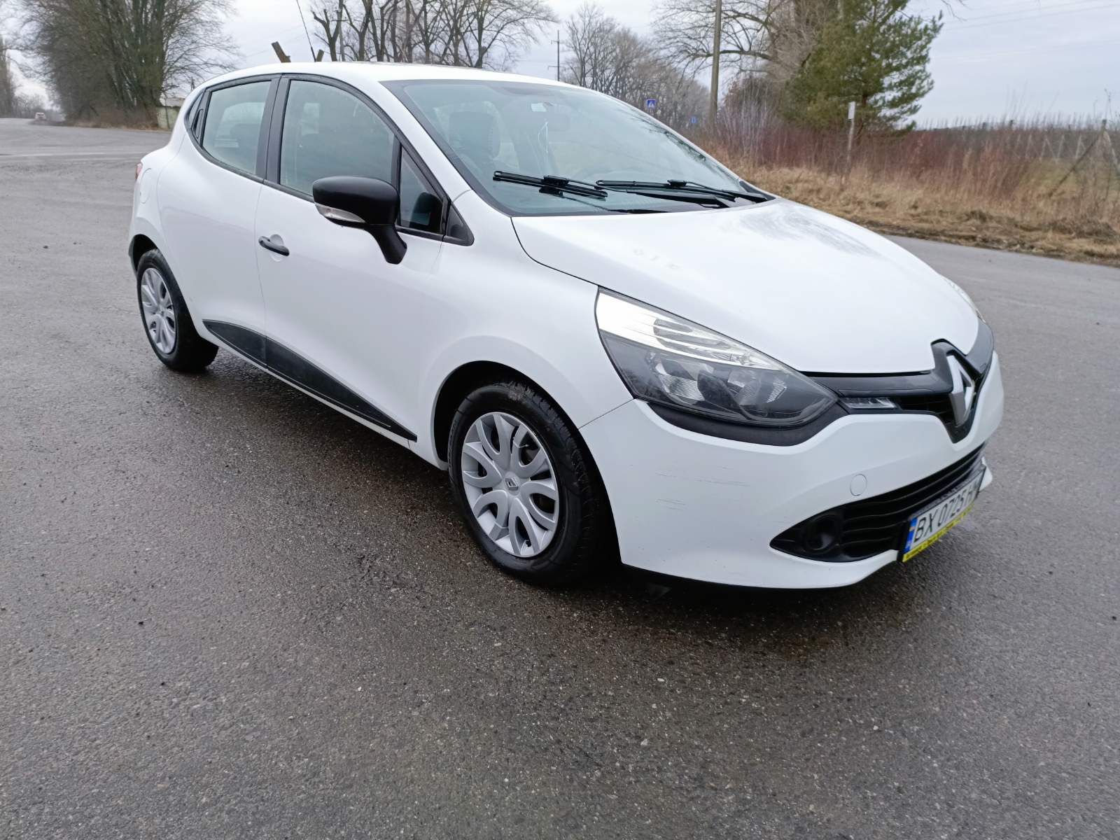 Продам свіжопригнаний renault clio 1.5 DCI,2014р.