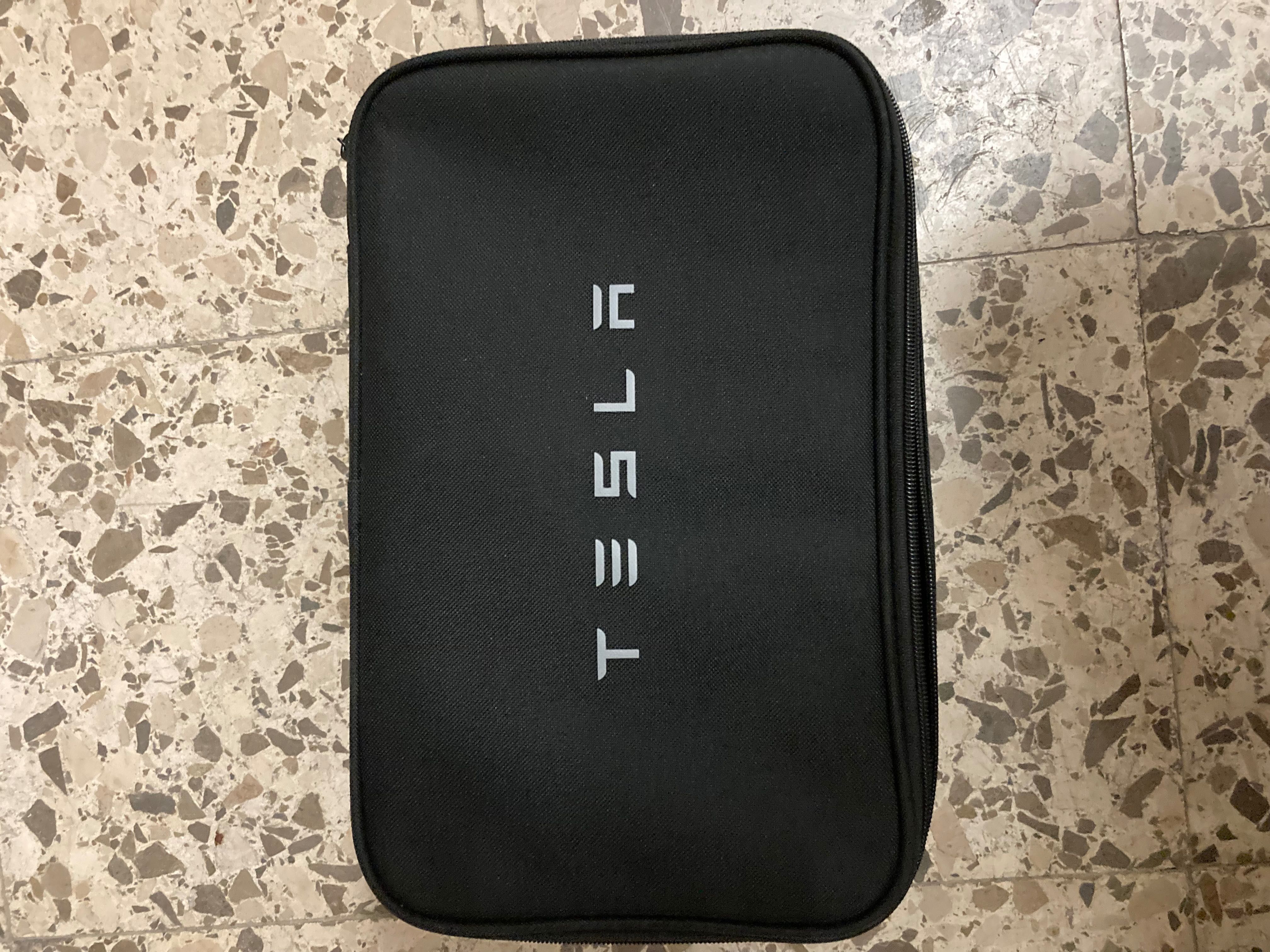 Tesla model y long range dual motor tração integral (AWD)