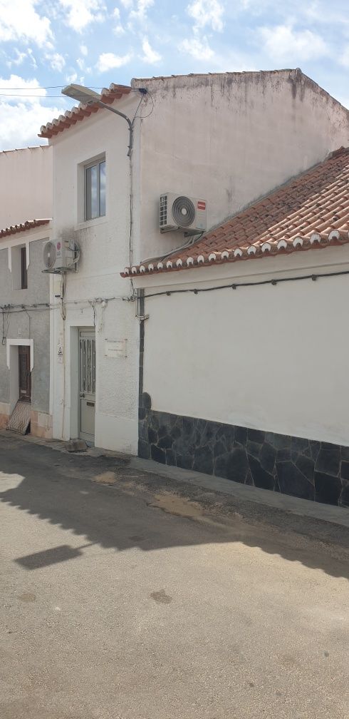 Moradia     T1+1